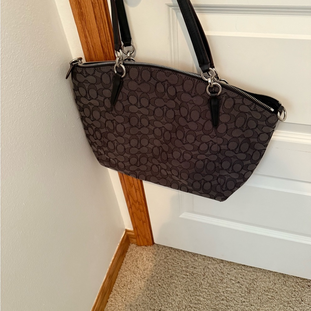 Coach Signature bag - Picture 3 of 3